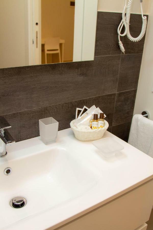 Le Del Corso Bed & Breakfast Syracuse